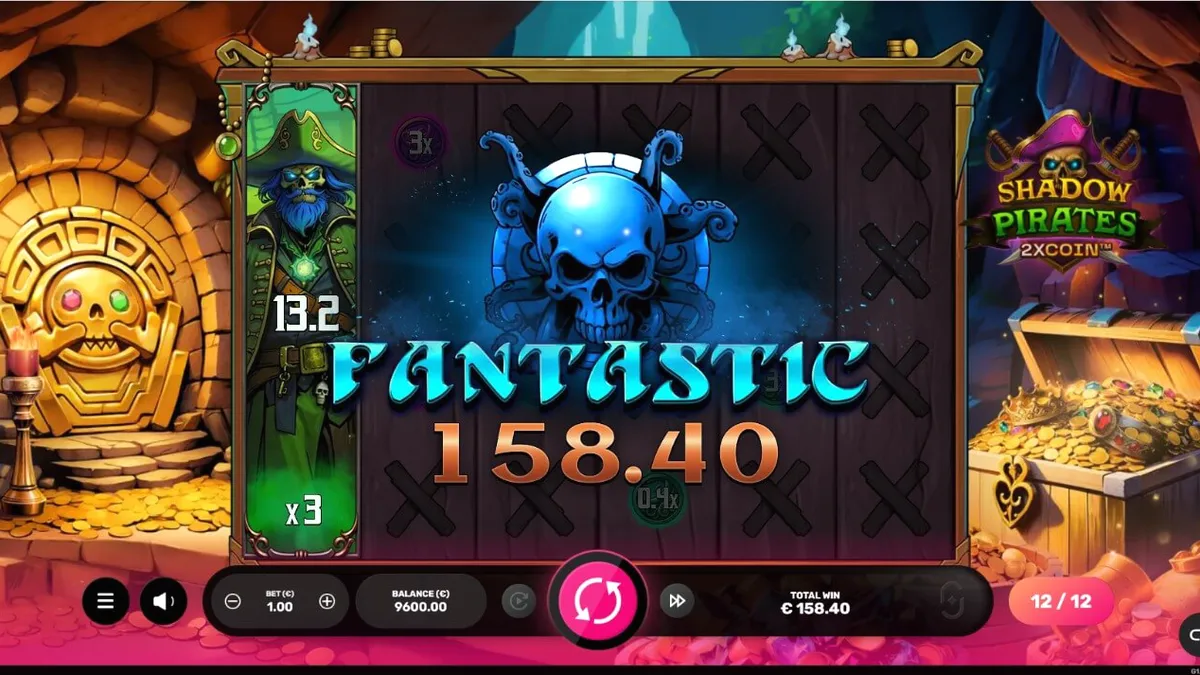 Tampilan layar permainan slot Shadow Pirates pada perangkat seluler dengan tema bajak laut hantu.